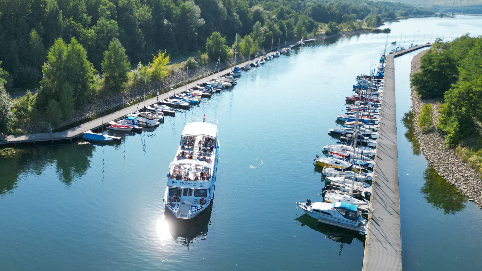EMS Berzdorf • Elektroschiff in Görlitz